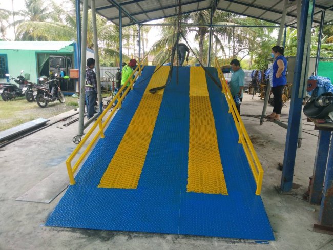 รับผลิตแล้ม Ramp สะพานโหลดสินค้า อยุธยา